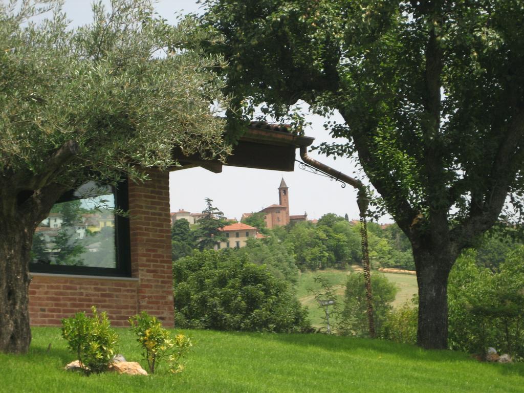 罗坎达德尔阿泽特酒店 San Salvatore Monferrato 外观 照片